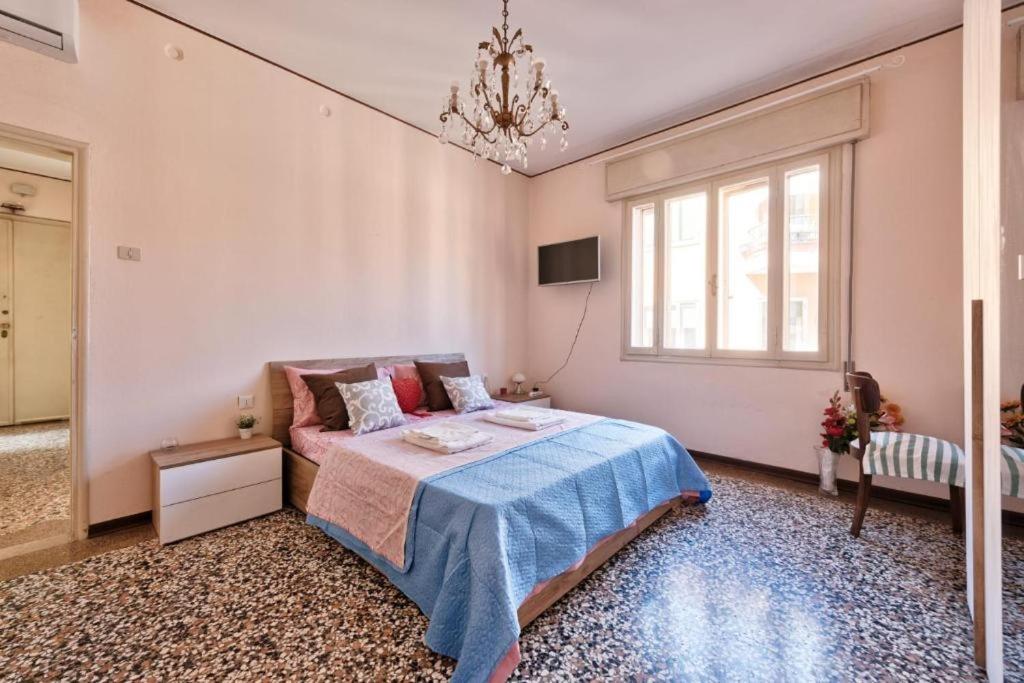 Jolly Private room